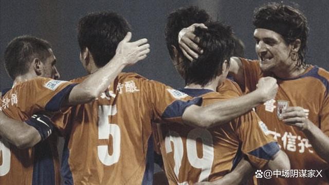 广州恒大战平山东鲁能，提前一轮锁定中超冠军！的简单介绍