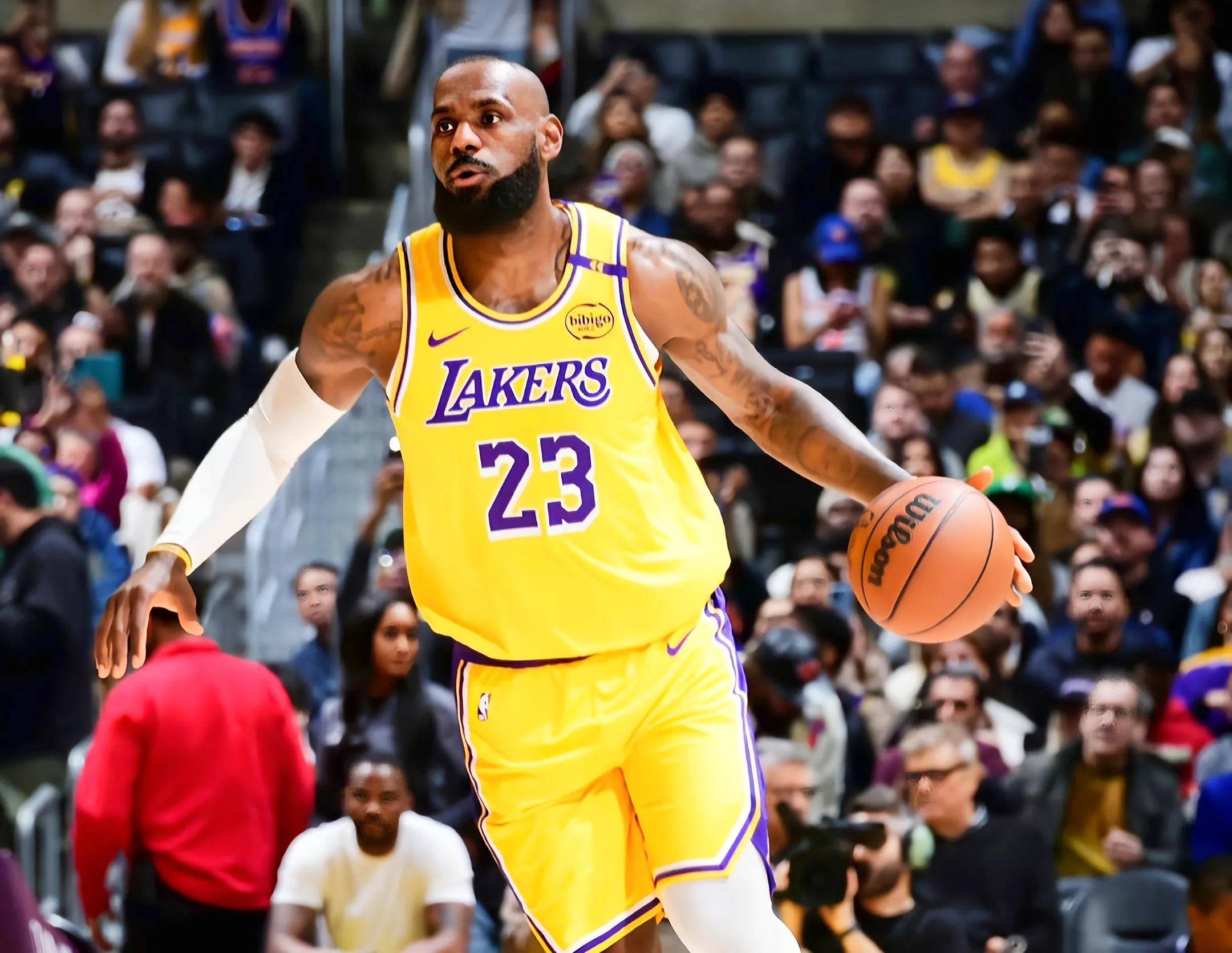 荡秋千的LBJ！湖人客场击败雷霆，系列赛2-1领先