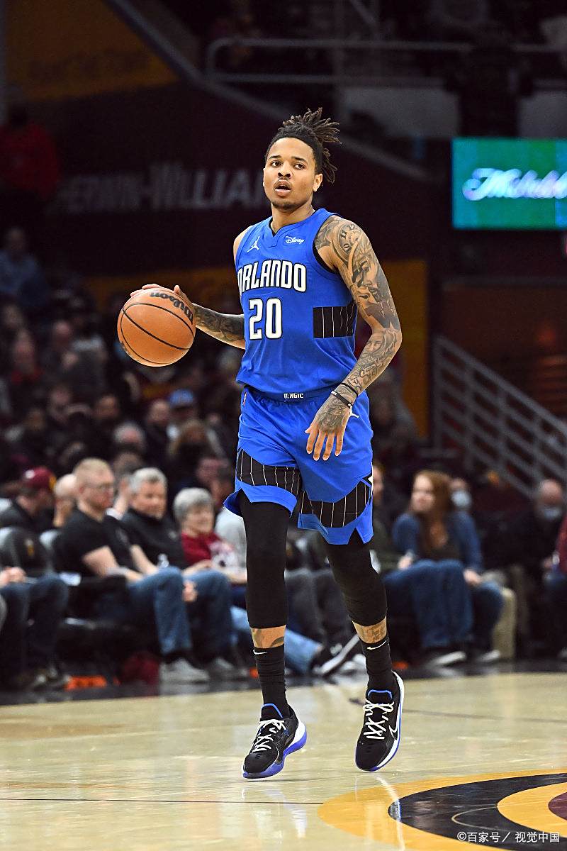 骑士队主场战胜灰熊队，迈尔斯34分创新高