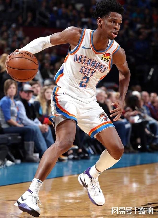 开拓者客场战胜雷霆，取得重要胜利